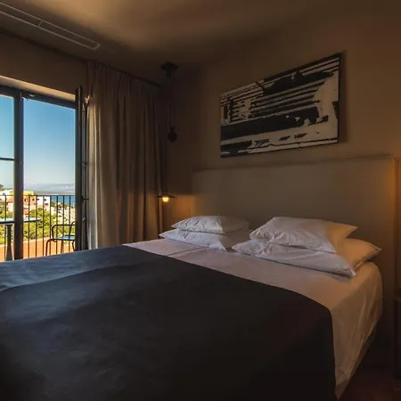 Design Verbenicum Vrbnik (Primorje-Gorski Kotar)